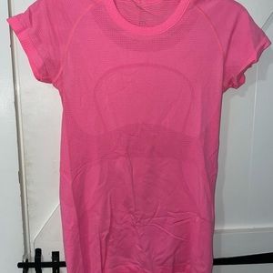 lululemon swiftly tech short sleeve hot pink size 8
